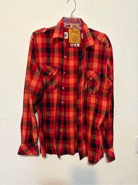 Sovereign Code Red and Black Plaid Button-Down Shirt